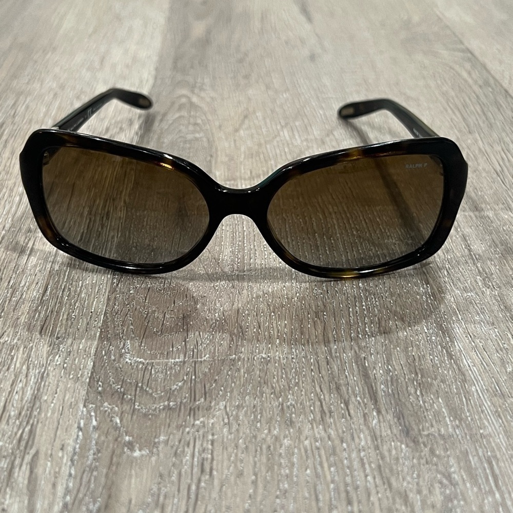 Ralph Lauren Polarized Tortoise Shell Women’s Oversized Classic Sunglasses EUC